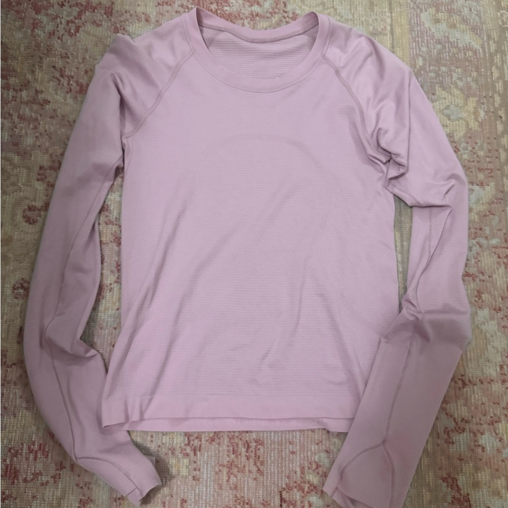 Lululemon Swiftly Tech Long Sleeve Race Length